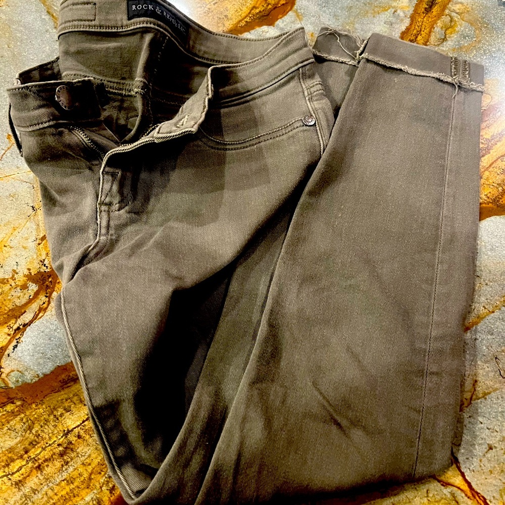 Rock & Republic Kashmiere Khaki Jeans Studded Pockets size 4M